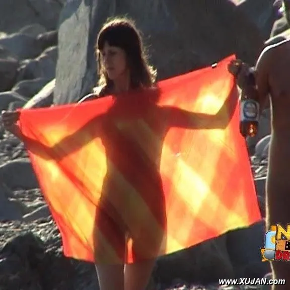 Summer time party at the nudist beach - Photo #40538