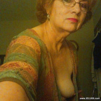 Hot selfies from real mature wives