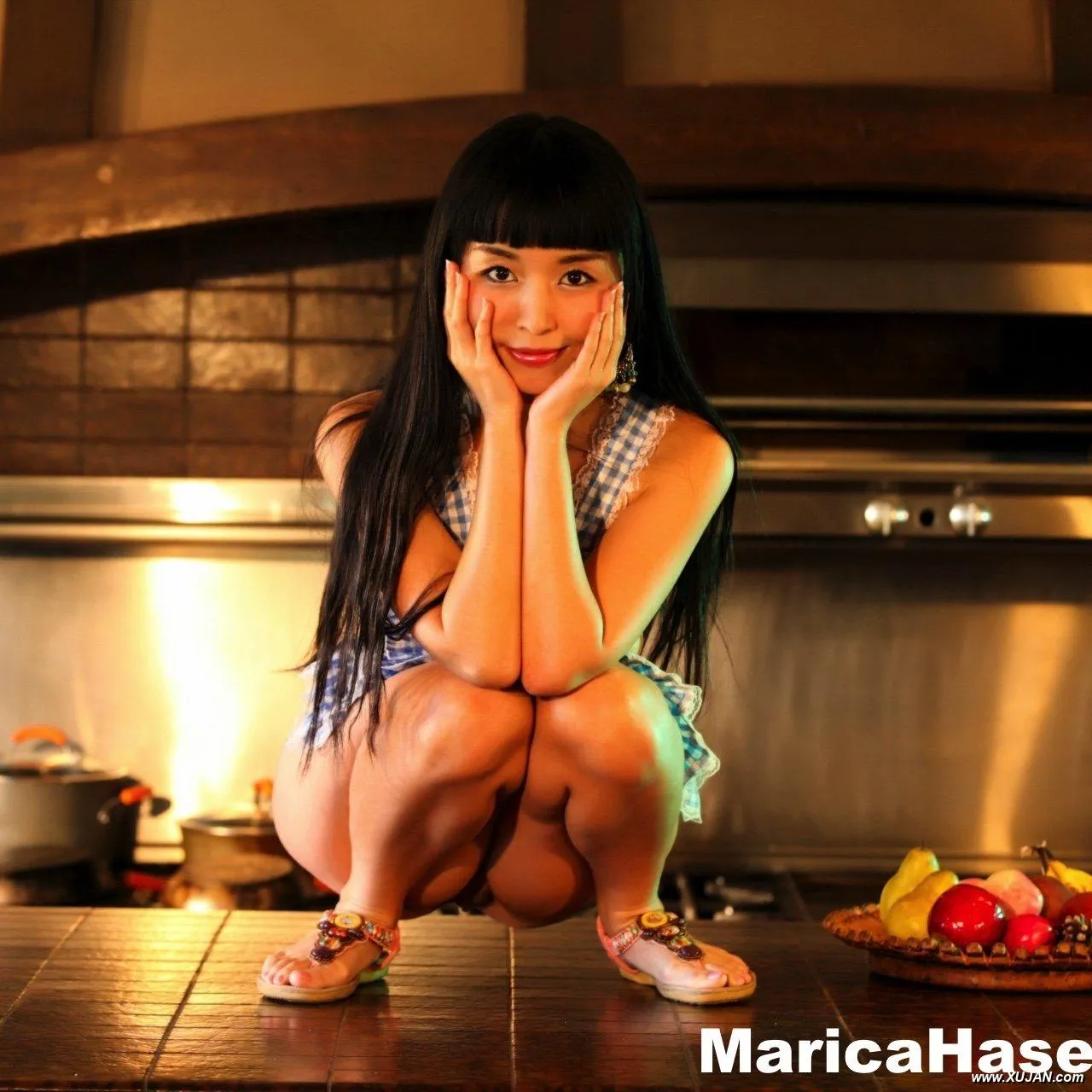 Sexy Marica Hase nude in the kitchen - Photo #43335