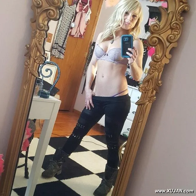 Madden Mirror Selfies - Photo #58621