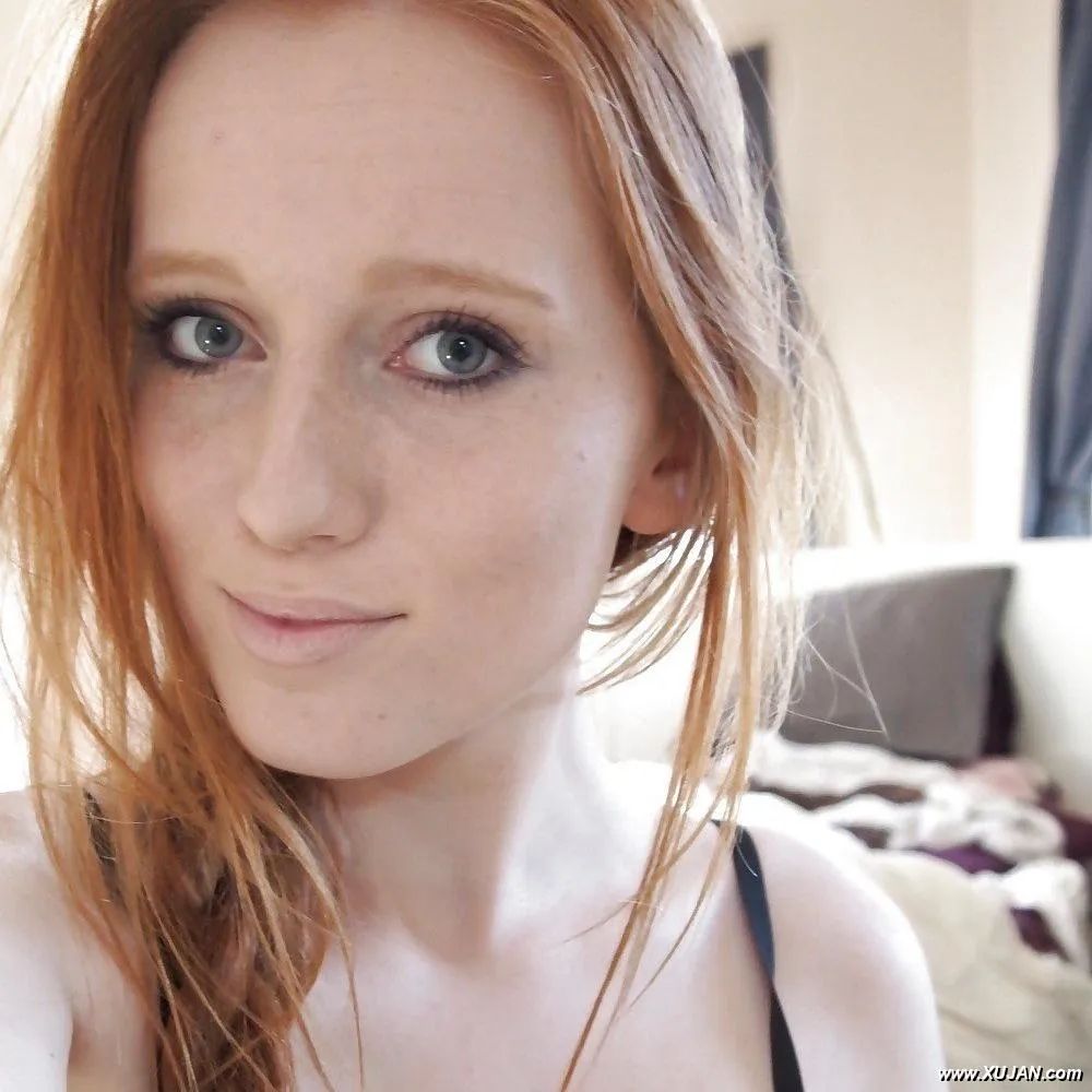 Nude selfies from this redhead MILF - Photo #59938