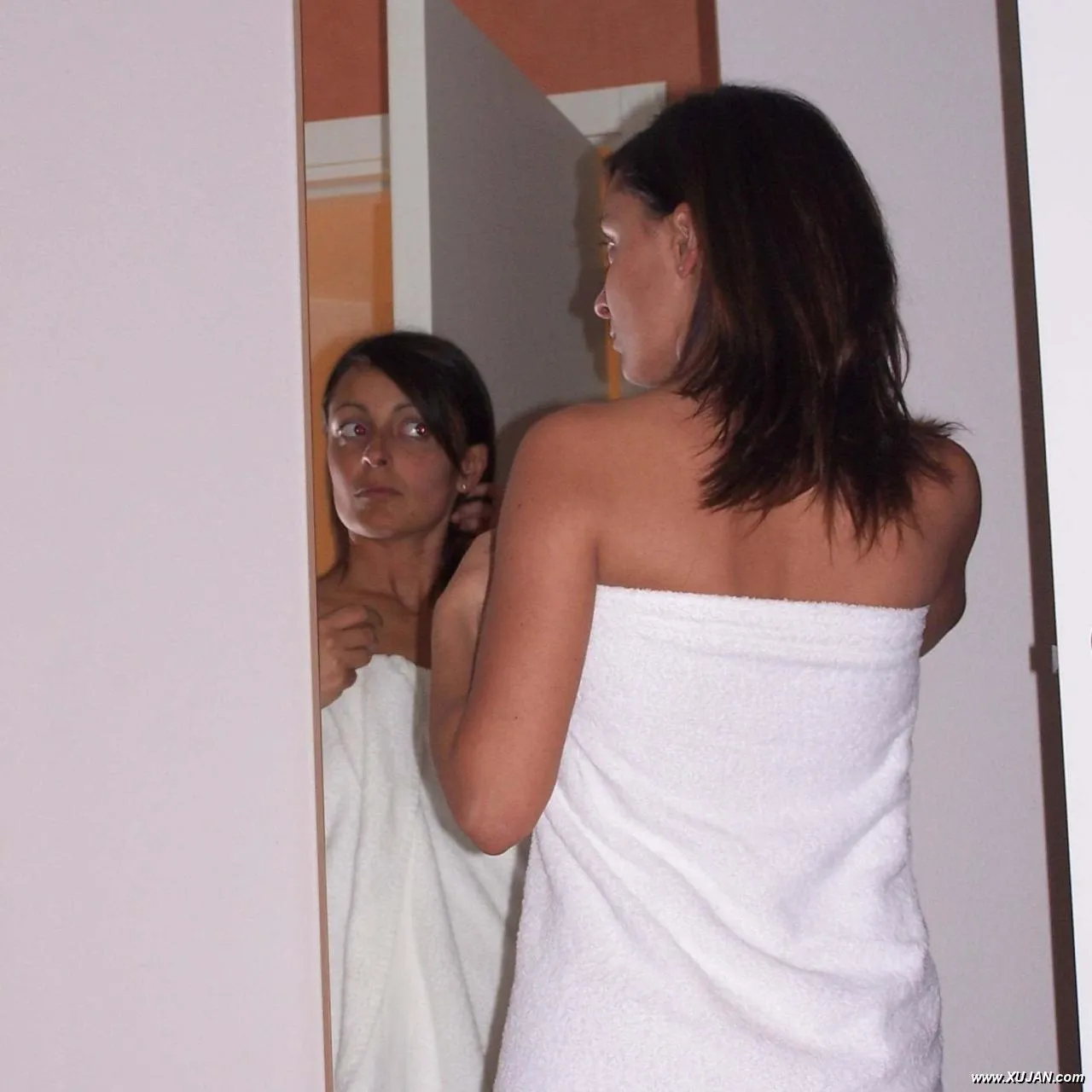 Fucking wifey at some deserted house - Photo #73210
