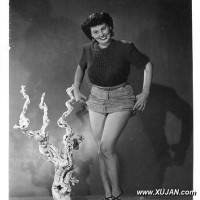 Vintage women  no nudes here