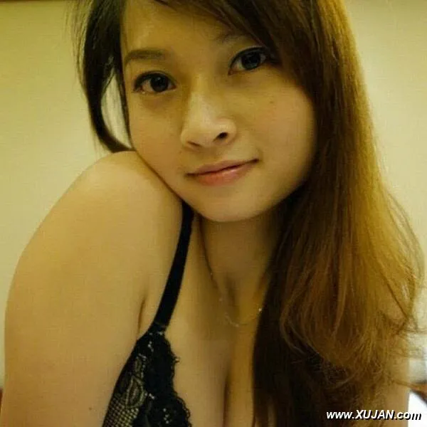 Hot selfies from young Asian girl - Photo #92052