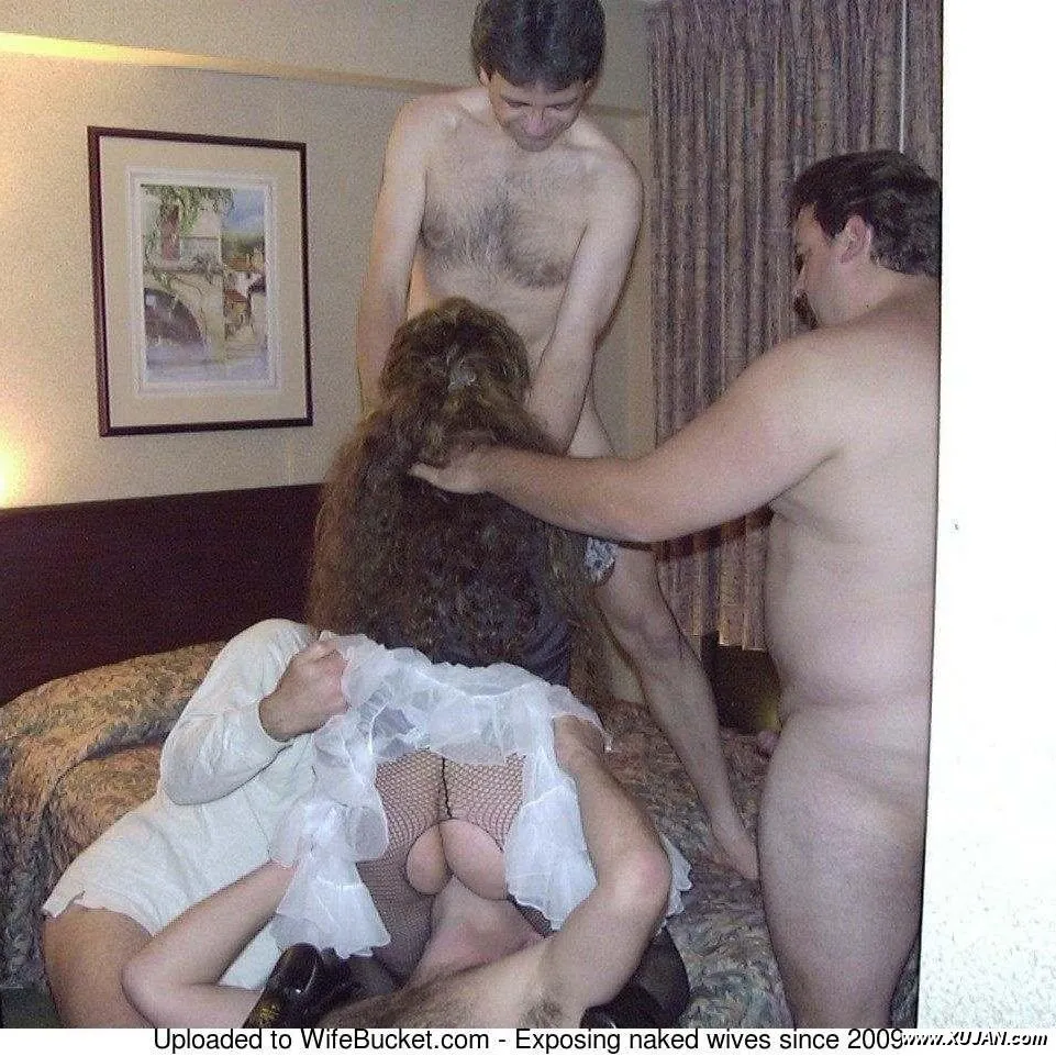 Gangbang at the roadside motel - Photo #92568
