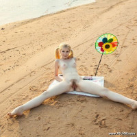 Fuzzy pussy blonde