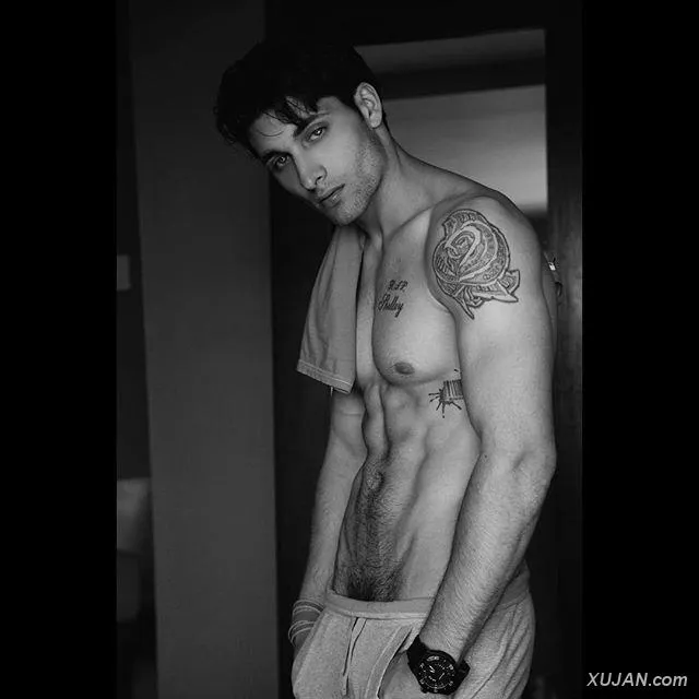 sexy armenian guys - Photo #9682