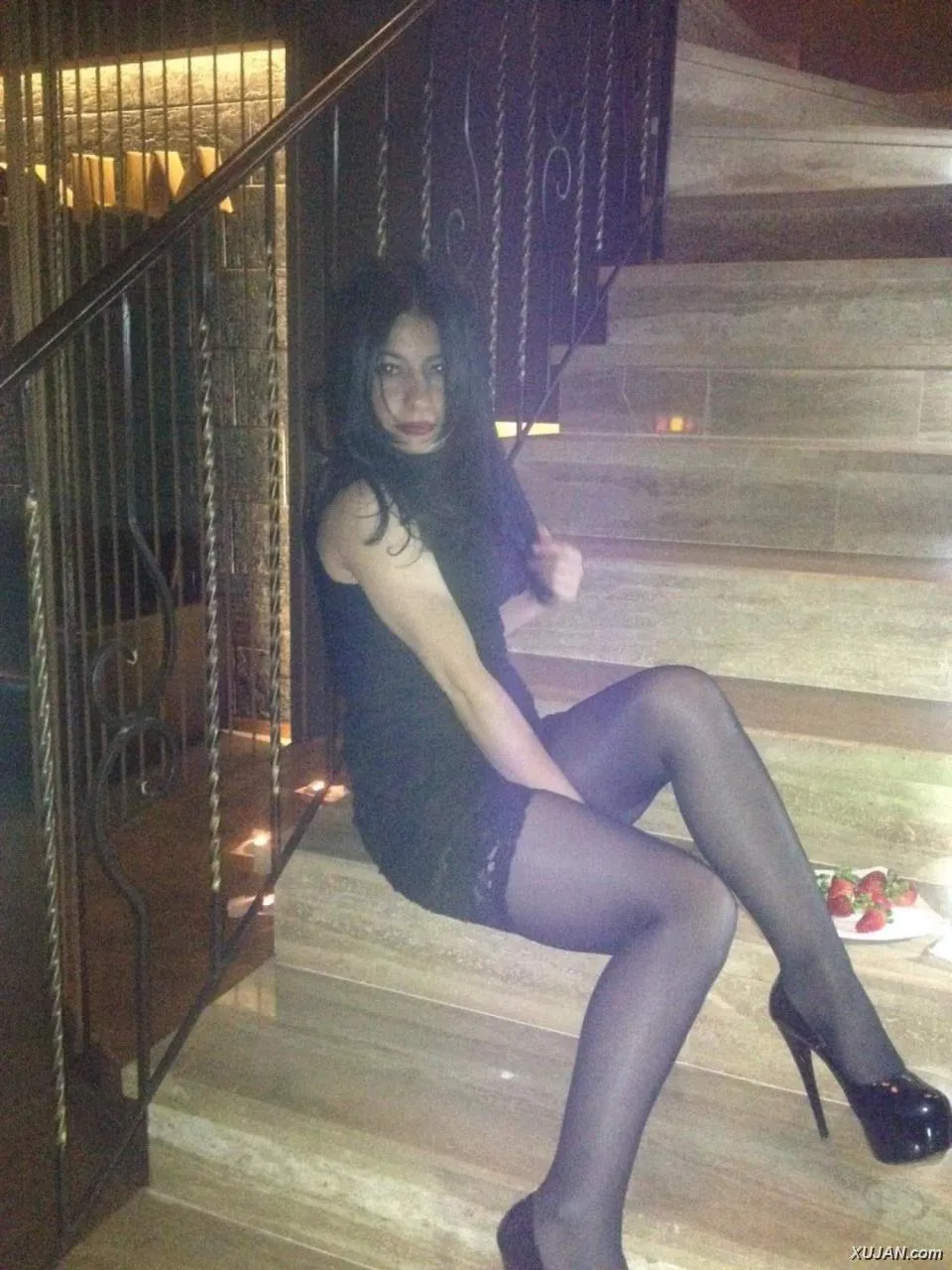 EREVANI PORNIK NUNE - Photo #11040