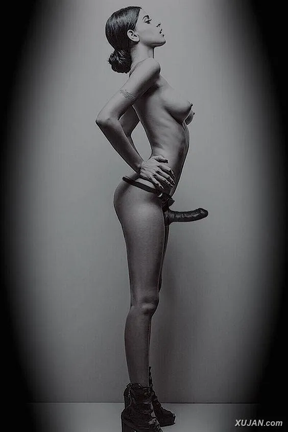 Strapon - Photo #11918