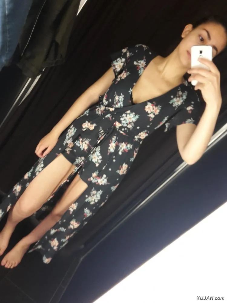 Amalia - Photo #16659