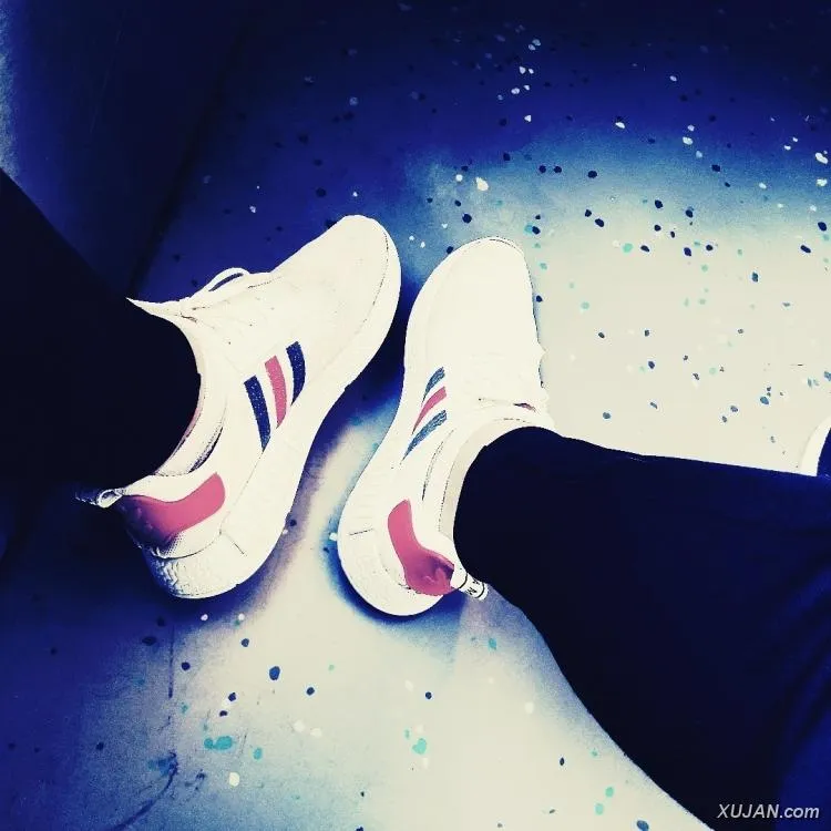 Zuo - Photo #16720