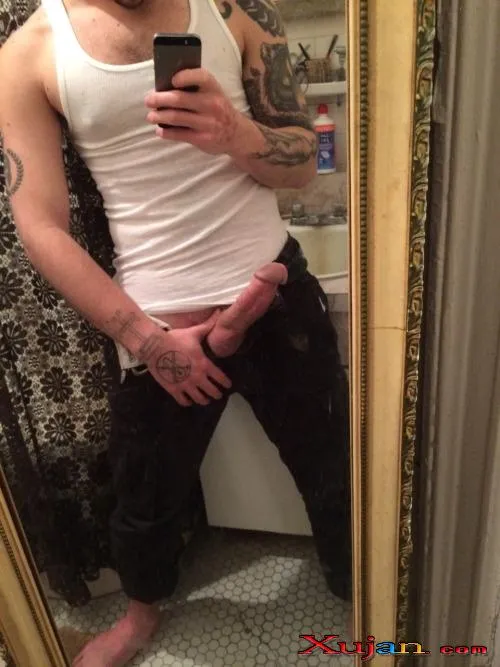 Only the Hottest Guys: Homo-Erotic Gallery 1 - Photo #3724