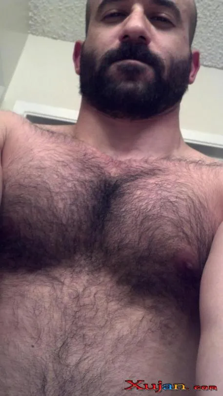 Hairy Armenian Man - Photo #3755