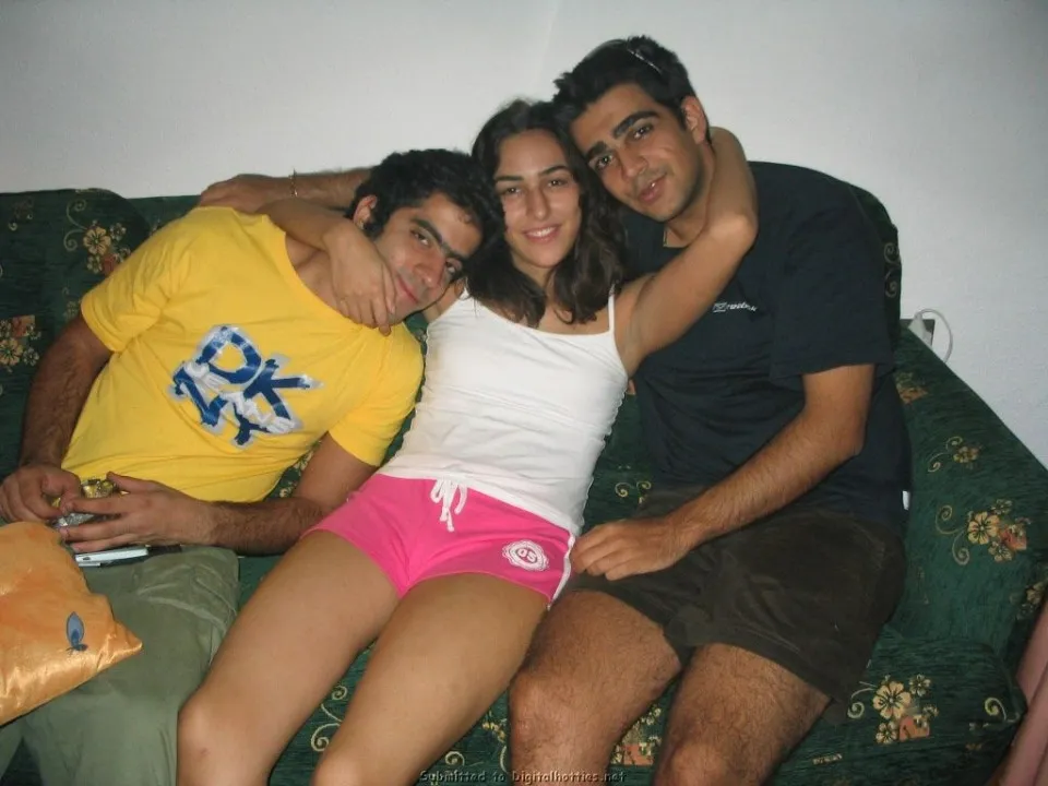 2 - Photo #28656
