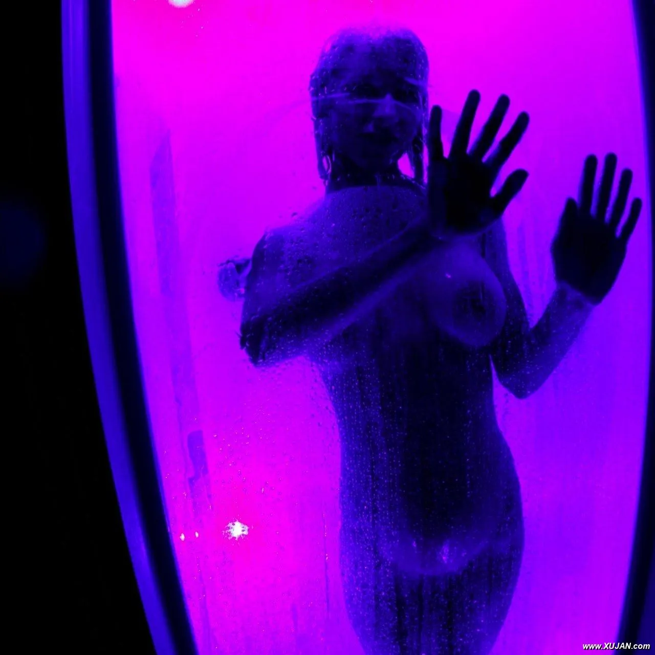 Sexy Sammie takes a shower - Photo #113845