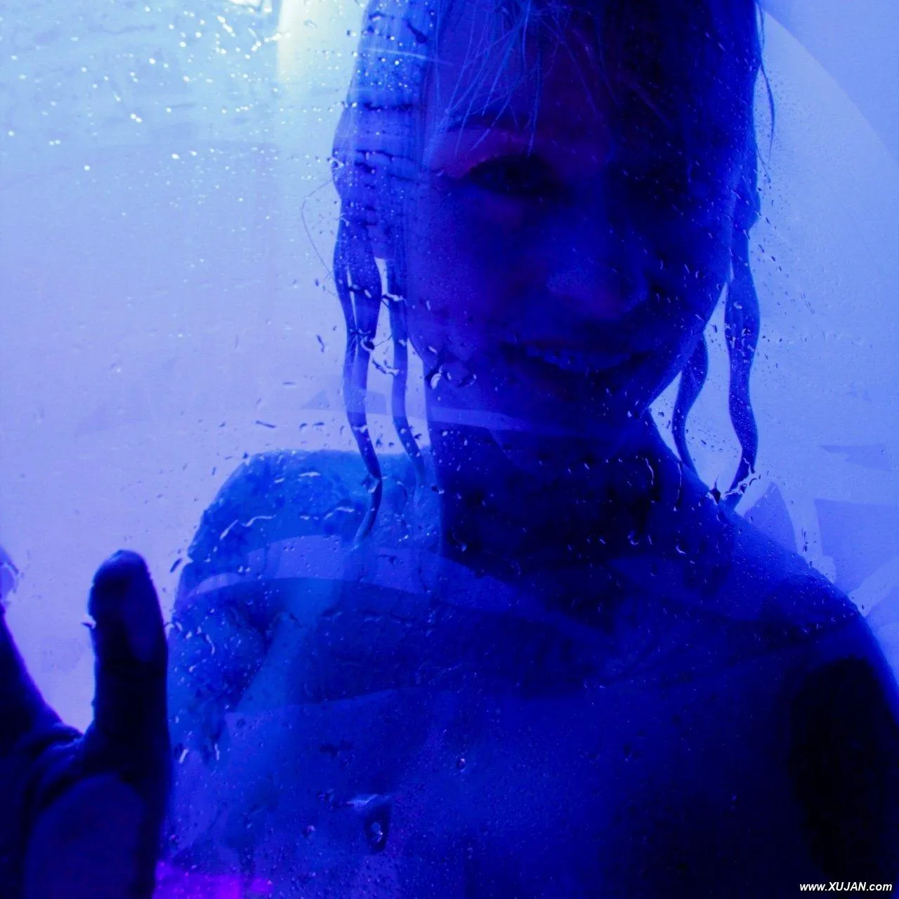 Sexy Sammie takes a shower - Photo #113854