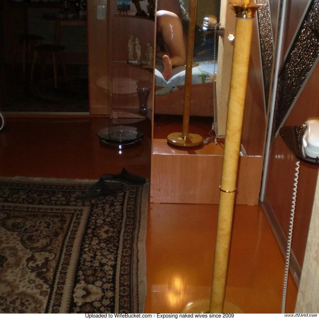Big gangbang in a tiny apartment - Photo #116667
