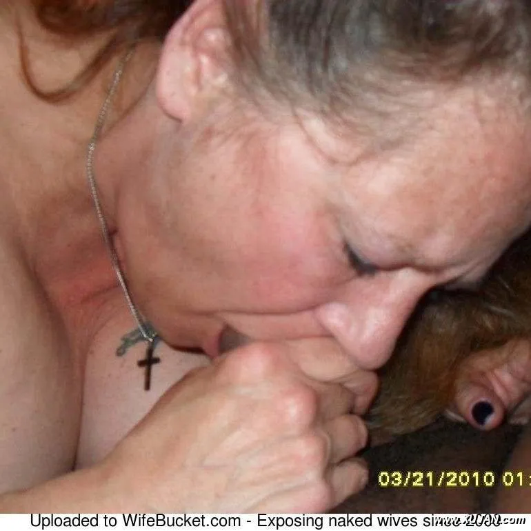 Mature whore for ghetto cocks - Photo #116841