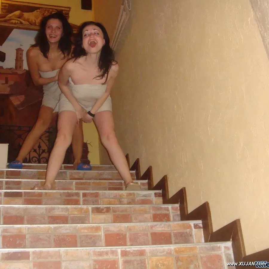When wifey wants a threesome too - Photo #121331