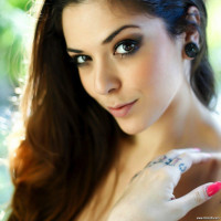 Beautiful Kayla Jane Danger gets cabin fever