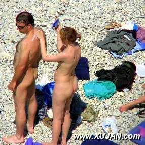 Two fantastic blonde sluts show off their bodies - Photo #134215