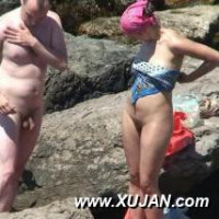 Hot couple prepares for a naughty exercise