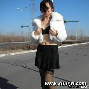 Public display of a perfect hairy cunt and small boobs - Photo #135391