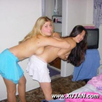 Mixed and hot pics of girlfriend getting loud