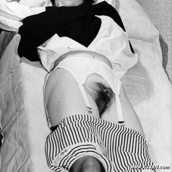 Vintage school student in black nylons strips - Photo #139763