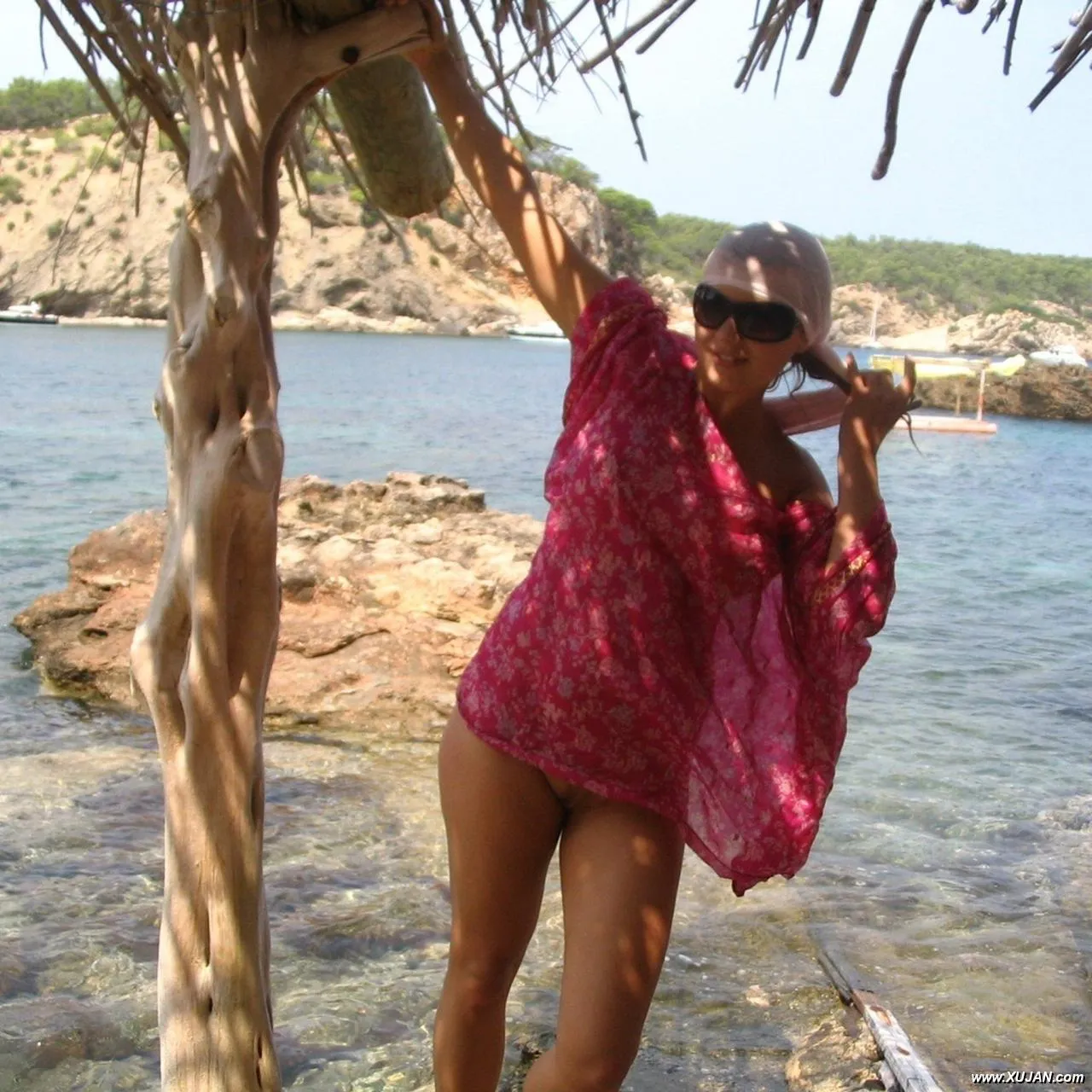 Beautiful young girls with big boobs posing outdoors - Photo #140687
