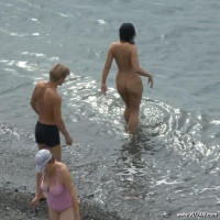Hot naked dark hair sweetie is afraid of cold water