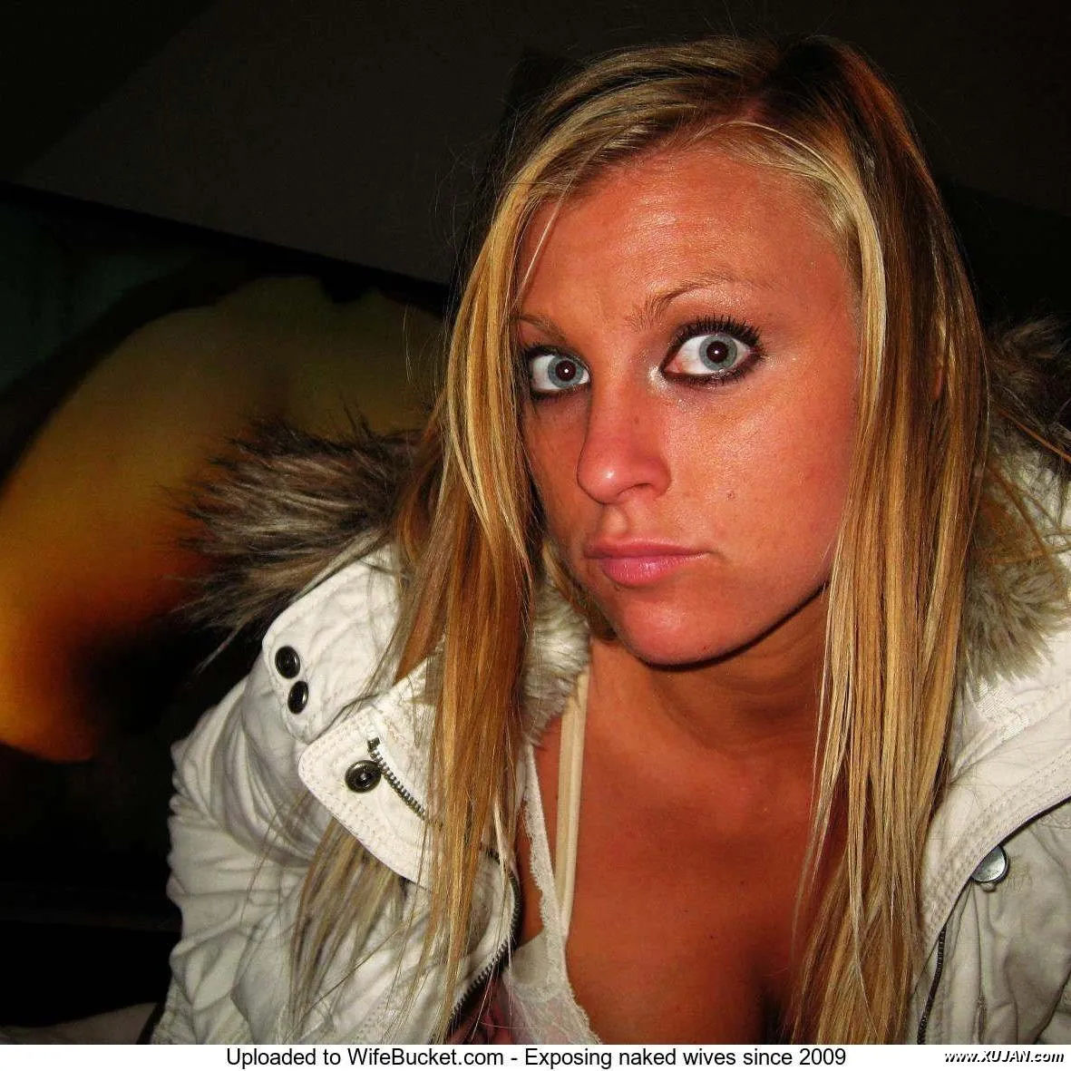 Nudes and blowjobs from this young german wife - Photo #162789