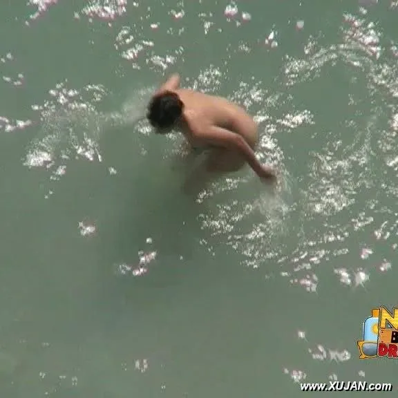 Hot brunette filmed while naked getting by the sea - Photo #166006
