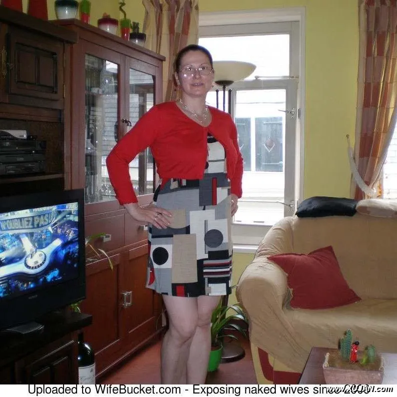 Sexy nudes from this mature swinger wife - Photo #180801