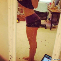 Awesome teen babe makes pics of her beautiful body