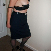 Nudes and home porn from this mature slut