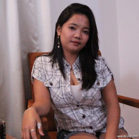 Chubby Filipina with big tits gets hairy pussy creampied
