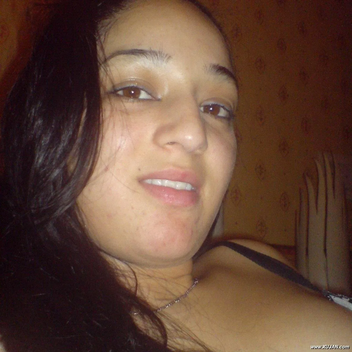 Nude girlfriend in her room and selfie with me - Photo #197044
