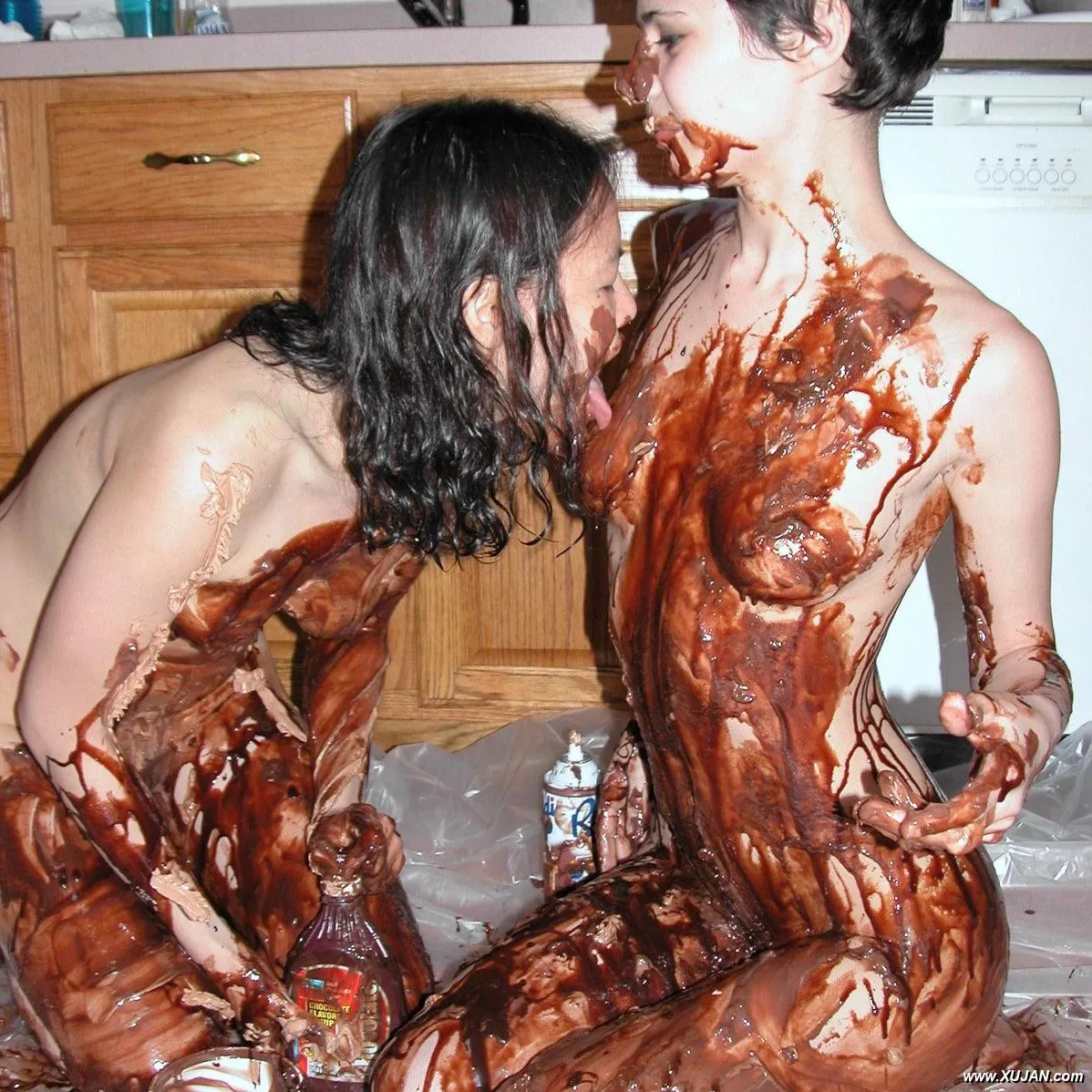 Exotic coeds Roxy and Colette covered in chocolate - Photo #197699
