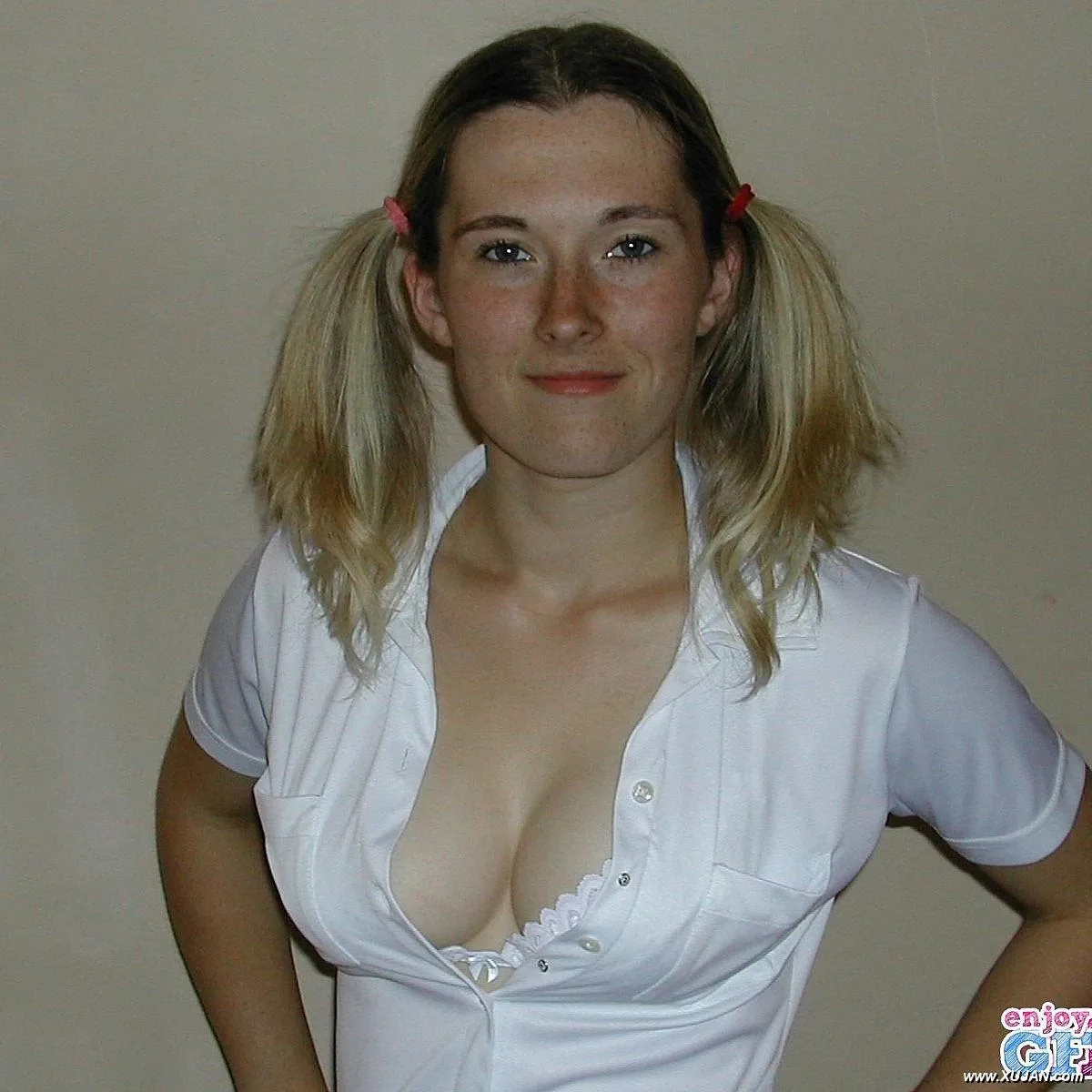 Sexy blonde schoolgirl ready to suck my dick - Photo #198809