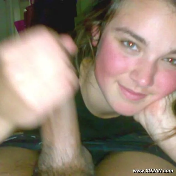 Really sexy girlfriend gets cum in mouth - Photo #201922