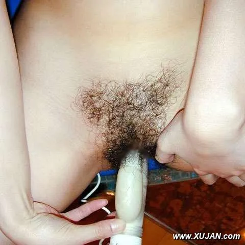 Busty amateur dildos her asian twat - Photo #206905