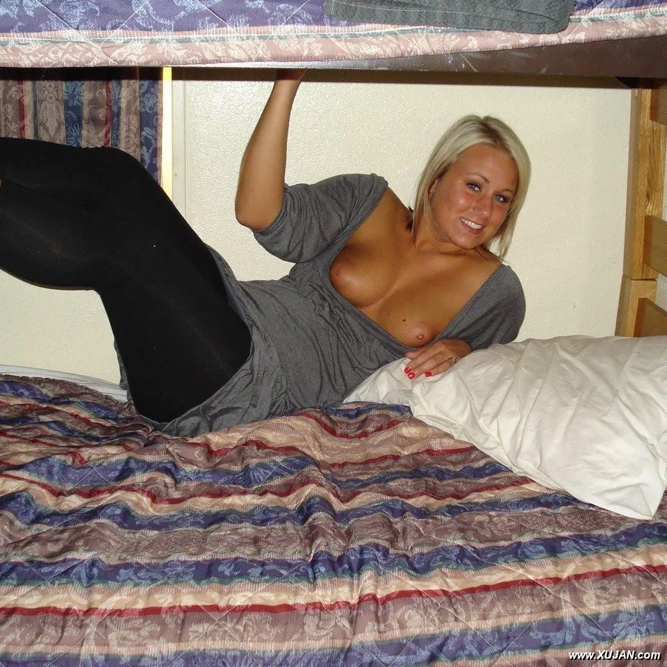 Kinky amateur Ex GF looking busty - Photo #207299