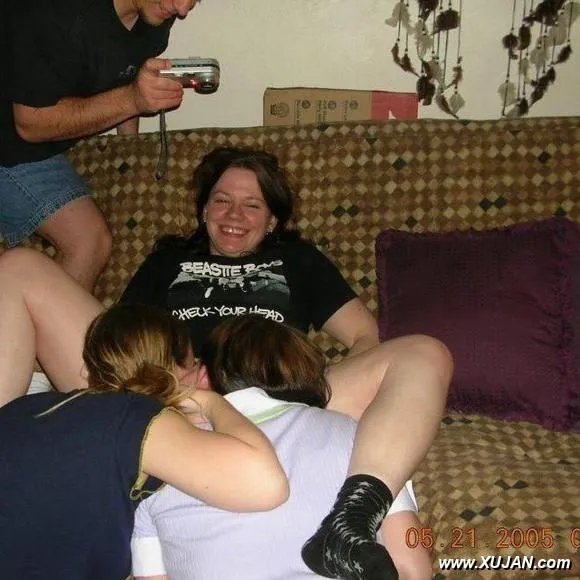Very messy girlfriends naked - Photo #216985
