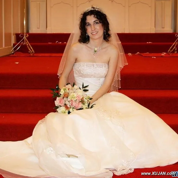 Newlyweds and their hottest honeymoon moments - Photo #227652