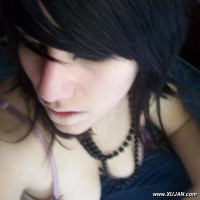Alternative chicks show fine tight bodies