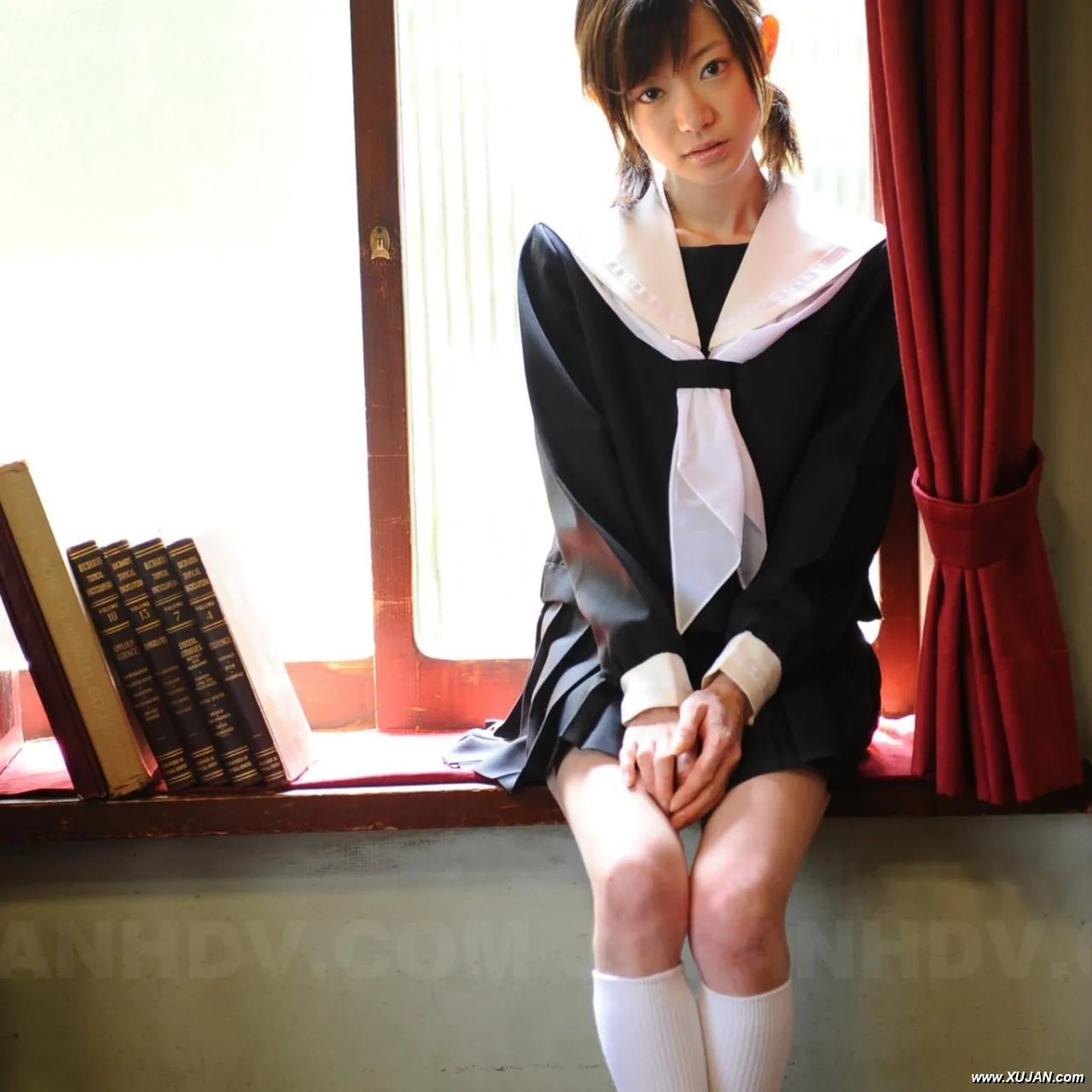 Teen Aoba Itou shows her pussy - Photo #229096