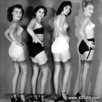 3 is not a crowd, these girls prove it
