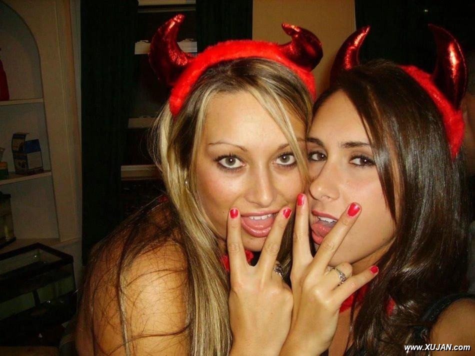 Amateurs candid pics of real GF giving oral - Photo #233564