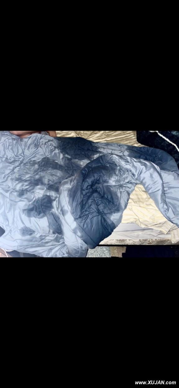 My squirt soaked blanket evidence I need huge cock - Photo #233982
